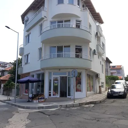 Къща Веселина Gasthuis Tsarevo